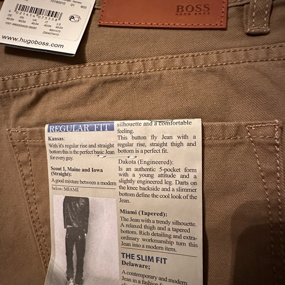 Hugo Boss Regular Fit men’s Maine Brown denim jean. 40/34. - Picture 3 of 7